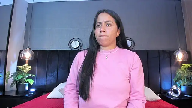alejandra  garcia online show from 04/29/26, 03:21
