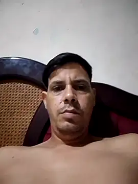 Snapshot of 1clemens chatting on 05/15/26, 03:46 1clemens online show from 05/15/26, 03:46