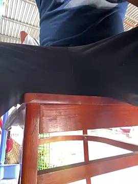 Snapshot of hoang15075 chatting on 03/02/26, 02:36 hoang15075 online show from 03/02/26, 02:36