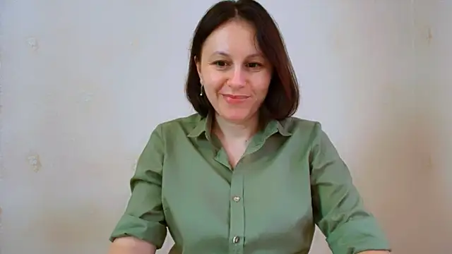 Inessa beauty online show from 06/13/26, 03:48