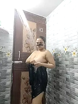 Beauty-3 online show from 03/15/26, 09:15