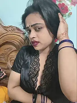 Snapshot of Beauty-3 chatting on 06/29/26, 12:38 Beauty-3 online show from 06/29/26, 12:38