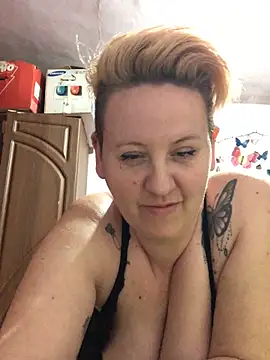 Snapshot of SofiaAmour chatting on 03/27/26, 05:56 SofiaAmour online show from 03/27/26, 05:56