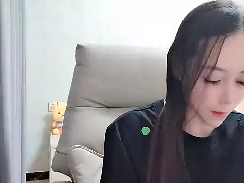Naomi NN online show from 06/15/26, 11:45