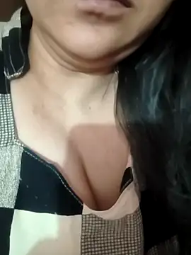 MUSKAN 786786- online show from 03/02/26, 07:26