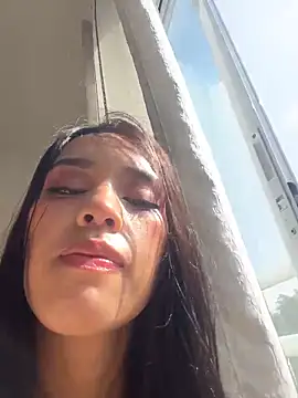 Mia-villalobos online show from 03/26/26, 02:00