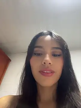 Snapshot of Mia-villalobos chatting on 05/02/26, 11:59 Mia-villalobos online show from 05/02/26, 11:59
