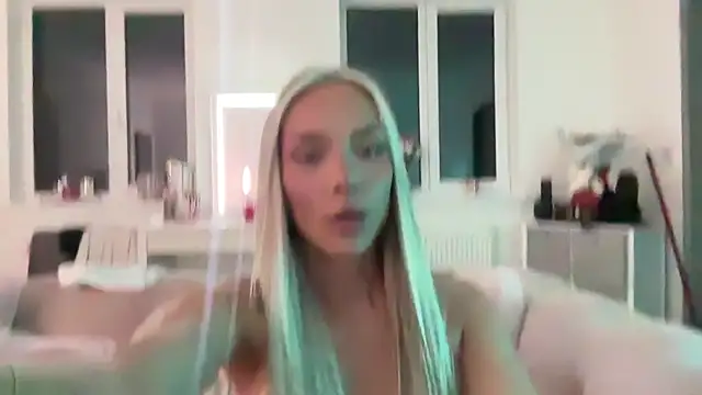 Naughtyblondex online show from 05/14/26, 10:38