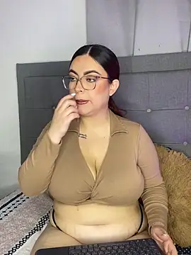 Kiara noirr online show from 03/11/26, 11:38