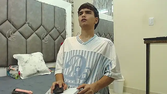 Steve Hotman online show from 04/15/26, 12:12