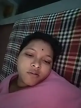 Snapshot of priti_25 chatting on 07/27/26, 11:12 priti 25 online show from 07/27/26, 11:12