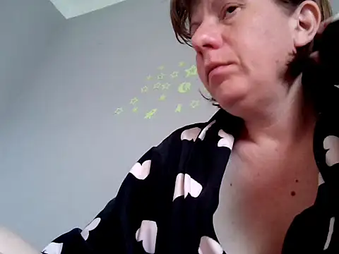 alicexox0 online show from 04/20/26, 08:50