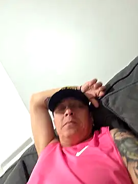 DoggiiDick online show from 04/15/26, 04:36