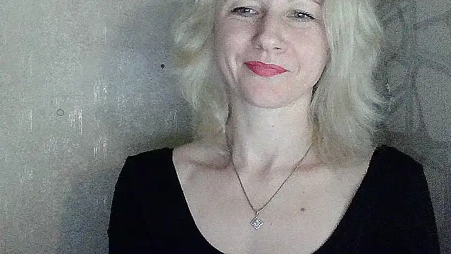 Katerina-Kissa online show from 04/16/26, 09:39