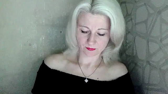 Katerina-Kissa online show from 05/26/26, 06:48