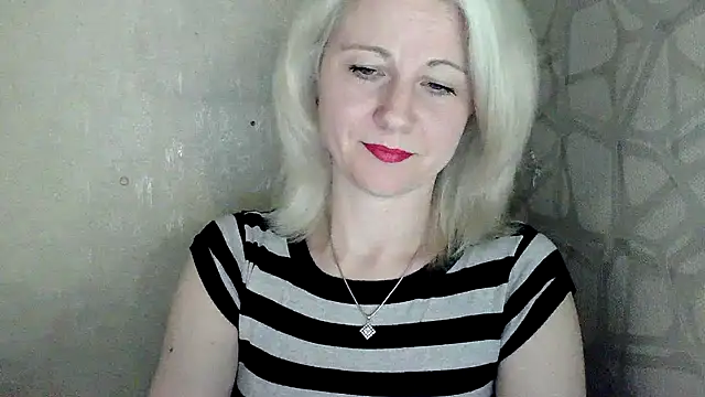 Katerina-Kissa online show from 05/28/26, 06:49