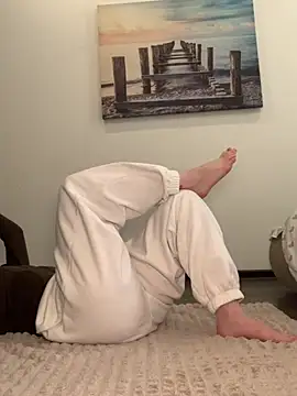 VelvetChloe online show from 04/30/26, 12:22