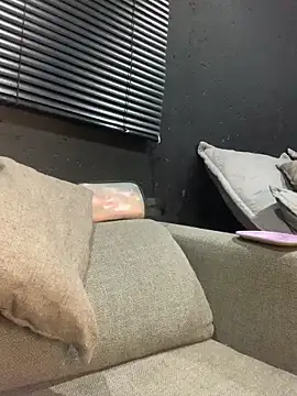 Daddies Gurl online show from 04/05/26, 05:43