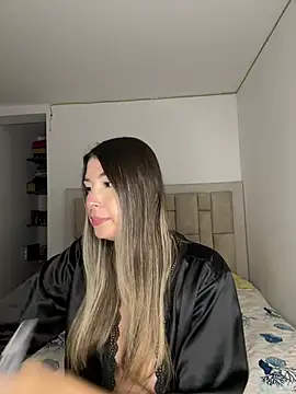 Julie Rosse online show from 07/13/26, 04:26