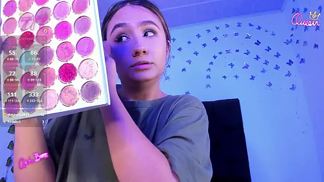 Snapshot of charlotte_keyss chatting on 03/03/26, 04:29 charlotte keyss online show from 03/03/26, 04:29