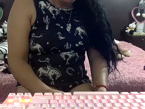 mommy-Milf online show from 04/07/26, 02:01