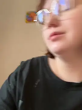 soft focus online show from 04/14/26, 04:51