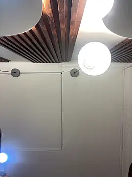 Emi rousse online show from 04/10/26, 01:05