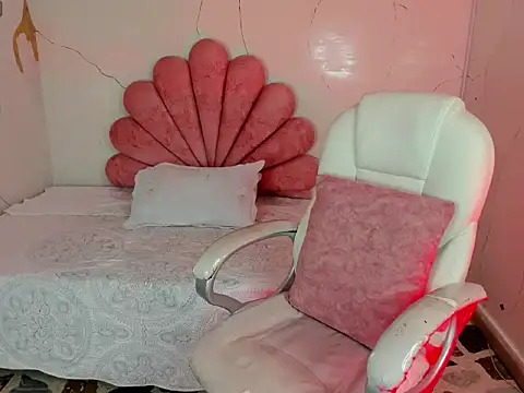 GabyOwenss online show from 03/28/26, 09:58