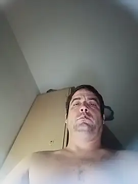 Snapshot of danyelC2 chatting on 07/27/26, 11:23 danyelC2 online show from 07/27/26, 11:23