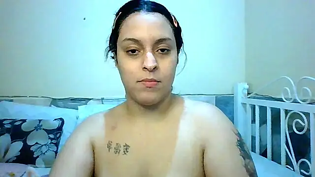 Snapshot of Athenasnew chatting on 07/04/26, 06:14 Athenasnew online show from 07/04/26, 06:14