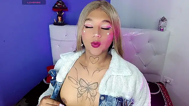 isadoraqueeen online show from 03/04/26, 04:40