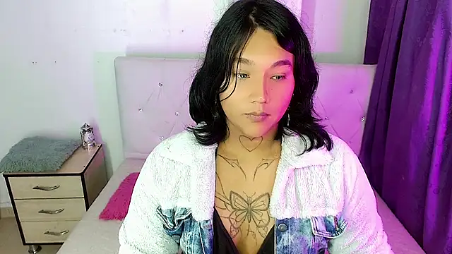 isadoraqueeen online show from 04/17/26, 07:06