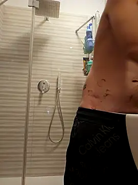 Andreakkkk online show from 04/14/26, 09:21