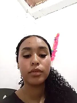 Snapshot of kiaria_Glow chatting on 03/02/26, 06:37 kiaria Glow online show from 03/02/26, 06:37