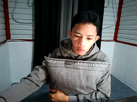 Snapshot of xmysteriousguyx chatting on 03/16/26, 12:09 xmysteriousguyx online show from 03/16/26, 12:09