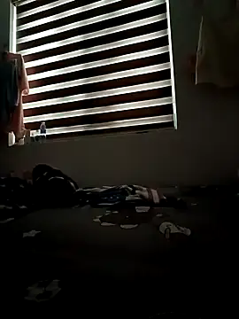 Snapshot of Suka-mon chatting on 04/06/26, 04:46 Suka-mon online show from 04/06/26, 04:46