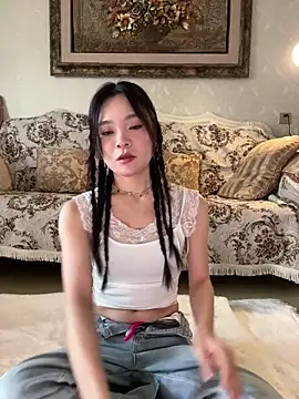 hot soft22 online show from 04/11/26, 07:45