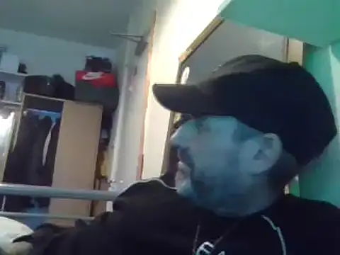 Snapshot of DOUBLETROUBLE7773 chatting on 03/03/26, 11:32 DOUBLETROUBLE7773 online show from 03/03/26, 11:32