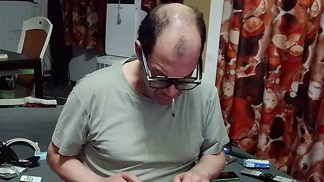 lovious69 online show from 04/26/26, 10:07