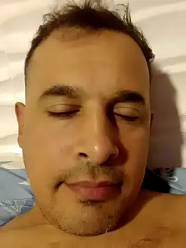 Ezehombre online show from 04/23/26, 03:58
