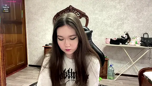 Snapshot of TecnaSanzz chatting on 03/03/26, 11:49 TecnaSanzz online show from 03/03/26, 11:49