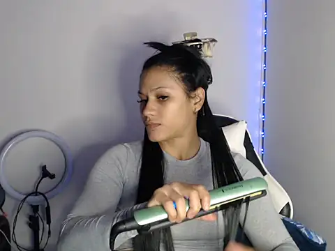 Snapshot of KathLovee chatting on 05/11/26, 01:06 KathLovee online show from 05/11/26, 01:06