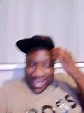 Deluxecrush online show from 04/18/26, 02:37