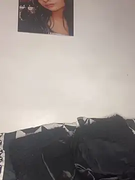 hot-valery online show from 03/27/26, 01:22