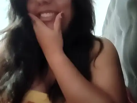 Snapshot of cqpricorni0 chatting on 03/04/26, 02:28 cqpricorni0 online show from 03/04/26, 02:28