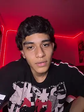 Snapshot of IronLatino chatting on 03/02/26, 06:58 IronLatino online show from 03/02/26, 06:58