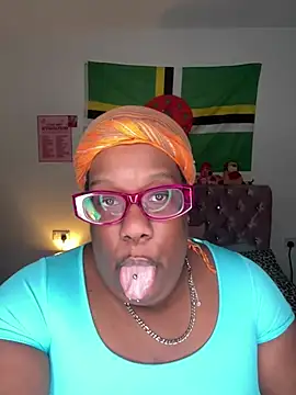 Snapshot of SweetCurvyRose chatting on 03/03/26, 10:26 SweetCurvyRose online show from 03/03/26, 10:26