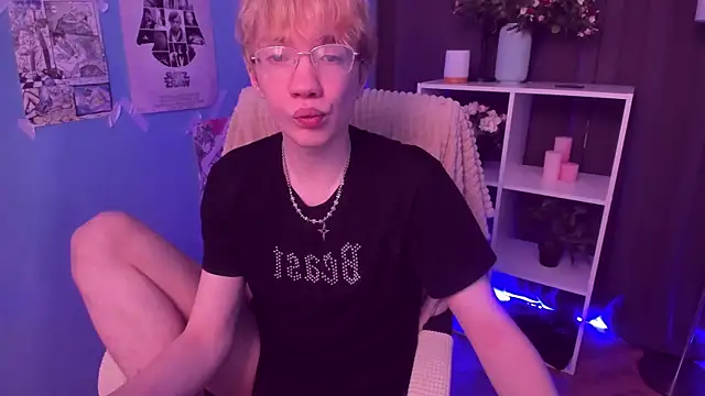 Snapshot of SKAIRAS_SKY chatting on 03/02/26, 01:51 SKAIRAS SKY online show from 03/02/26, 01:51