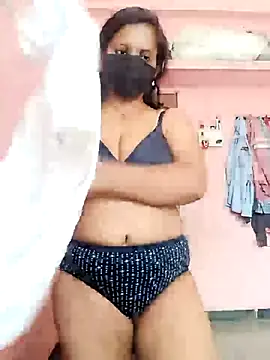 Miss-Dolly07 online show from 04/11/26, 06:07