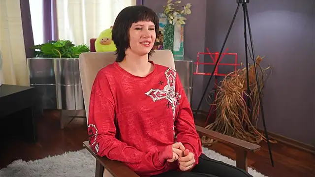 Snapshot of ShiraSuman chatting on 03/03/26, 04:18 ShiraSuman online show from 03/03/26, 04:18